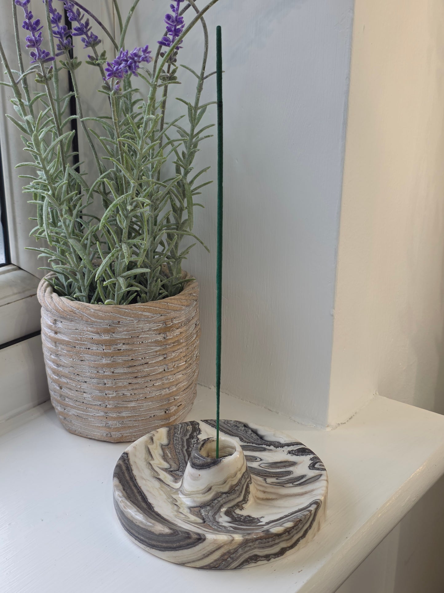 Mexican Onyx Palo Santo Incense Holder - Black/White Zebra Calcite - H