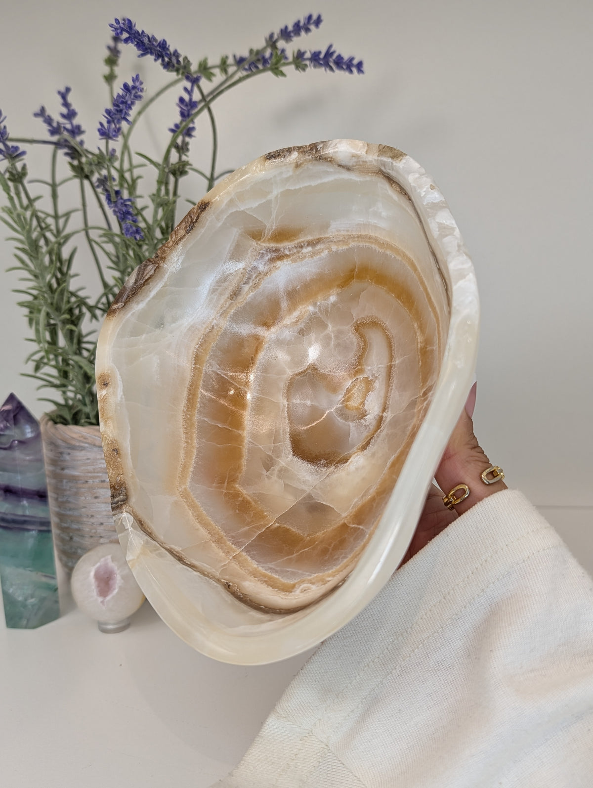 Hand Crafted Banded Honey Onyx Calcite Bowl from Mexico