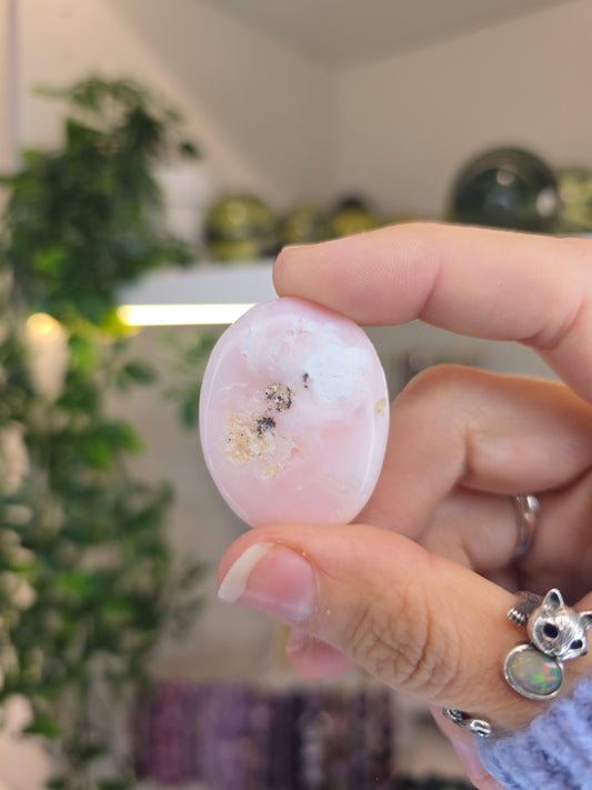Peruvian Pink Opal Palms