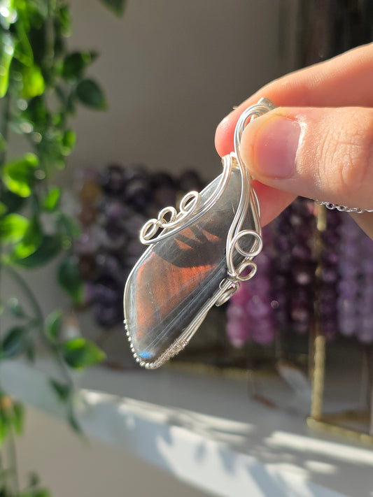 S925 Silver Labradorite Hand Wrapped Necklace - E