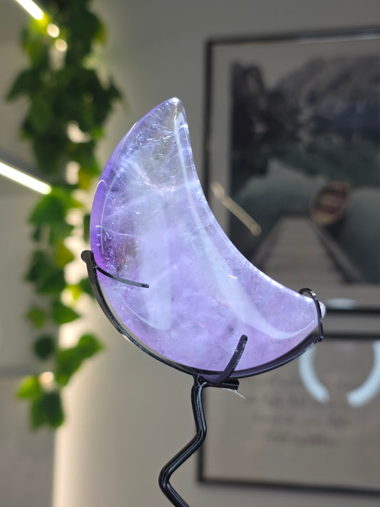 Lavender Amethyst Moon with stand - G