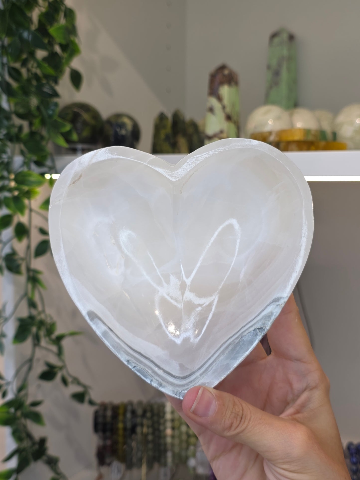 Mexican Onyx Heart Shape Bowl - White Calcite - A
