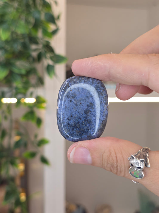 Dumortierite Palm Stones from Peru
