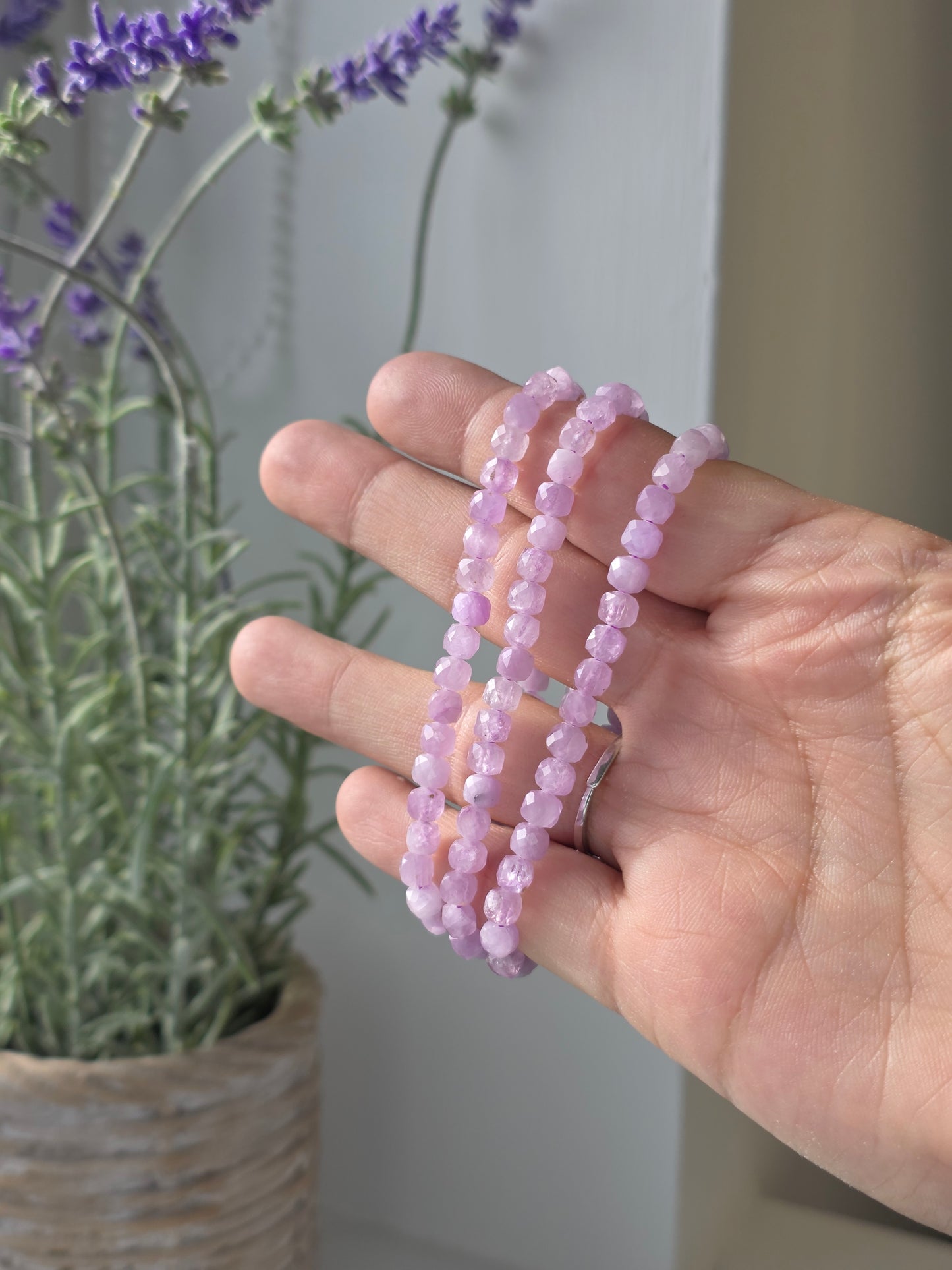 Kunzite - Cubic Facetted Bracelet 5mm