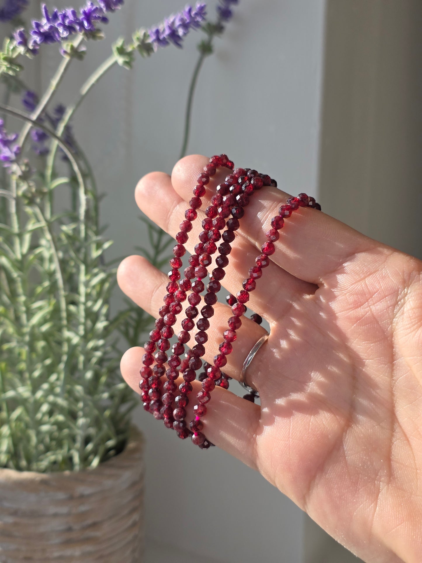 Garnet - Round Facetted Bracelet 4mm
