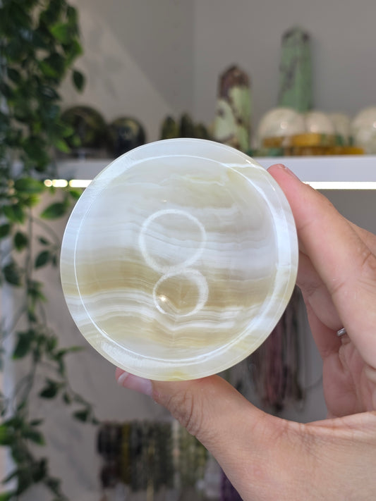 Small Round Mexican Onyx Bowl - Honey Calcite - B