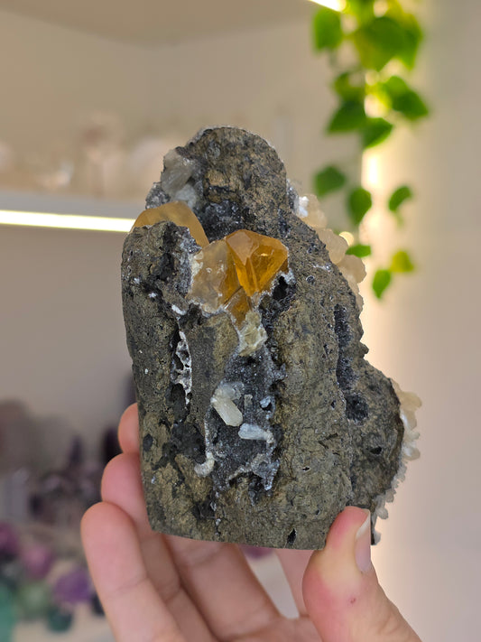 Honey Calcite on Black Chalcedony with Stilbite P from Madhya Pradesh India