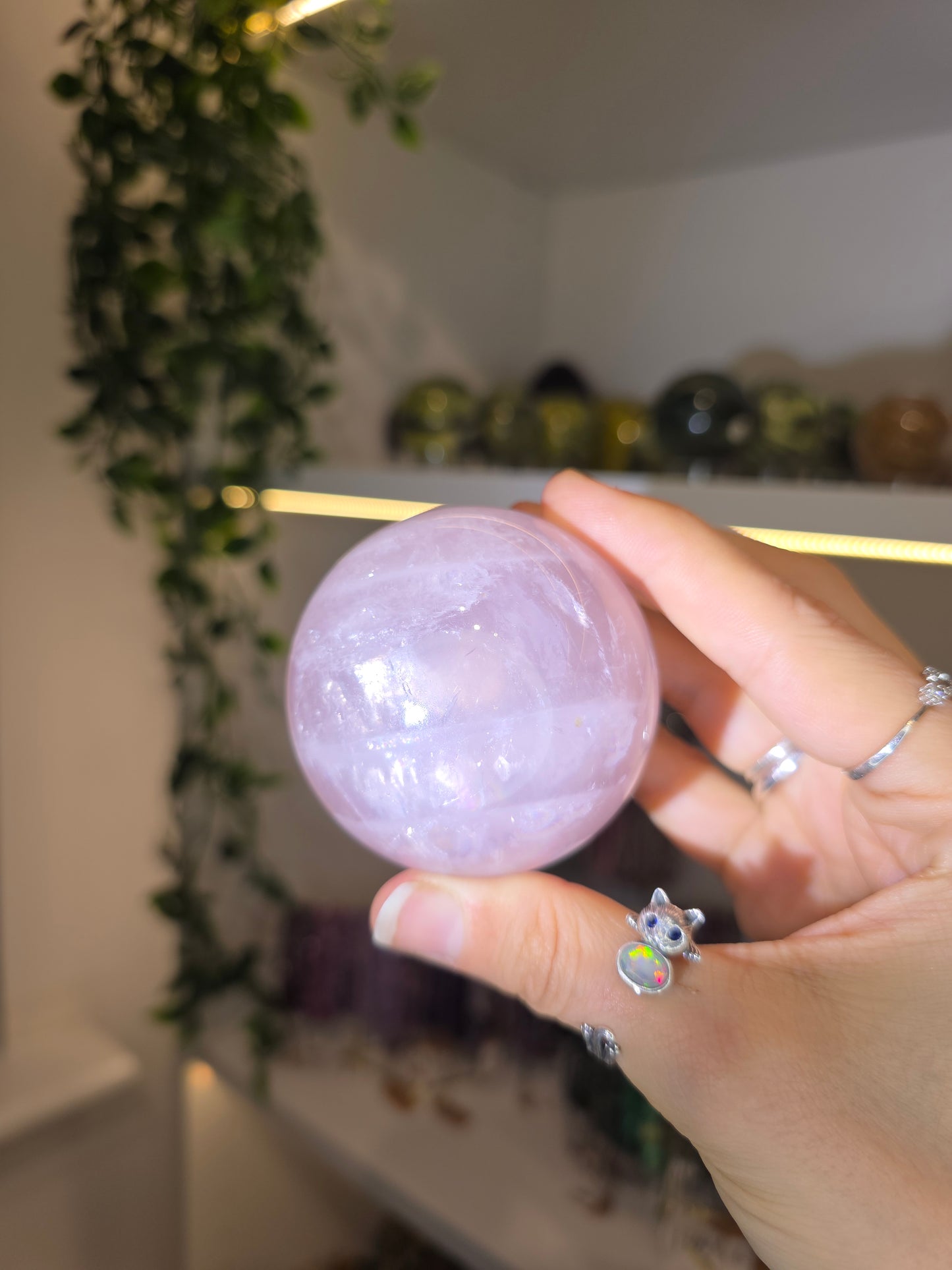 Star Line Rose Quartz Sphere F