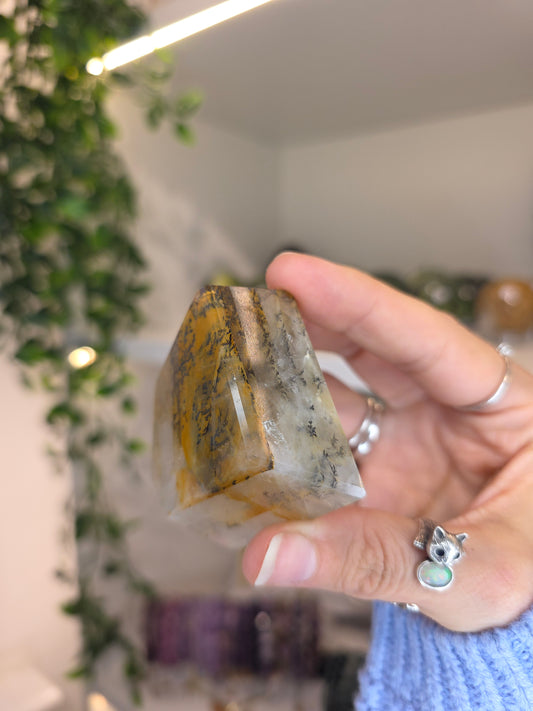 Dendritic Golden Healer Freeform