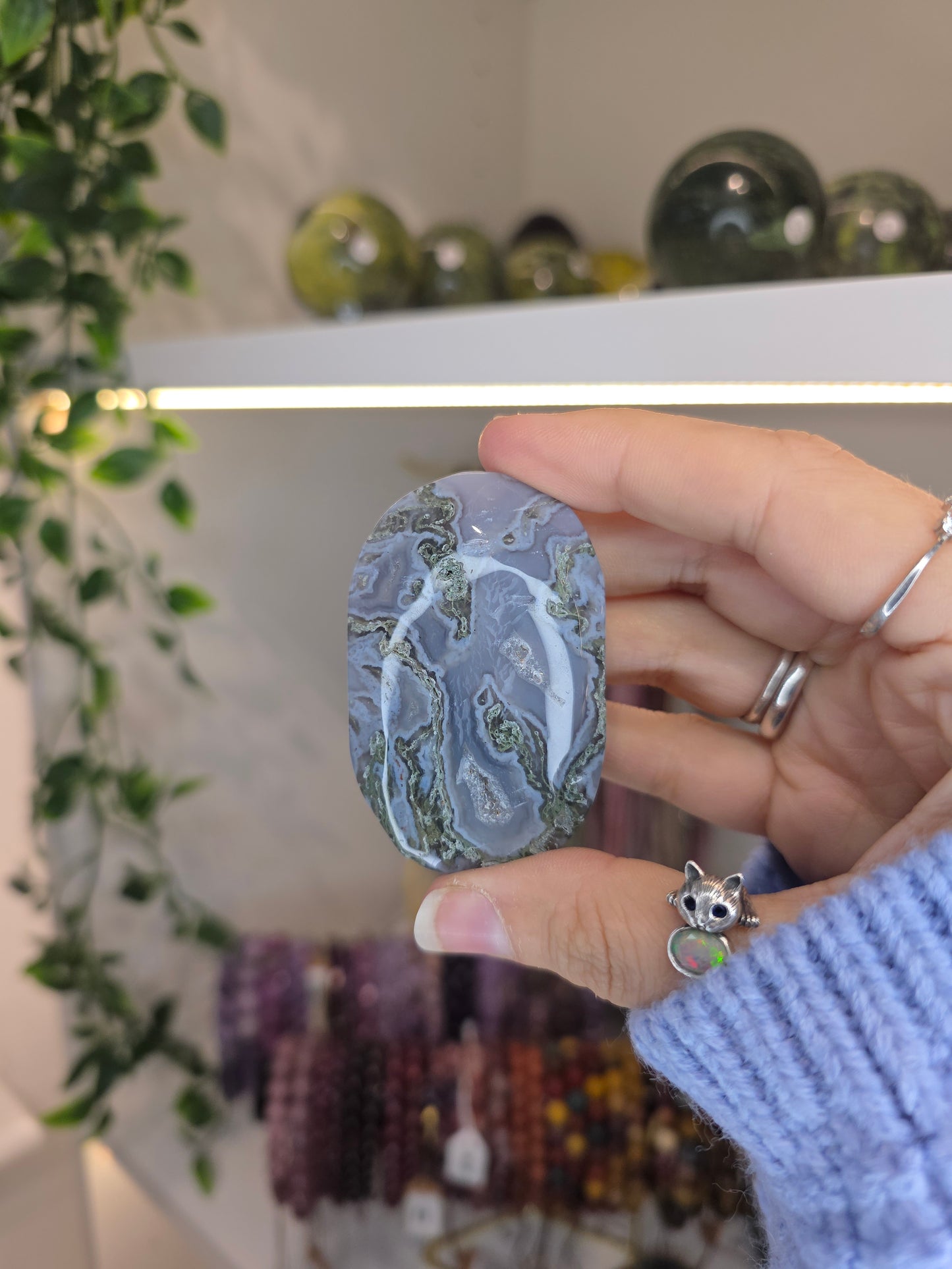 Moss Agate Palm Stones