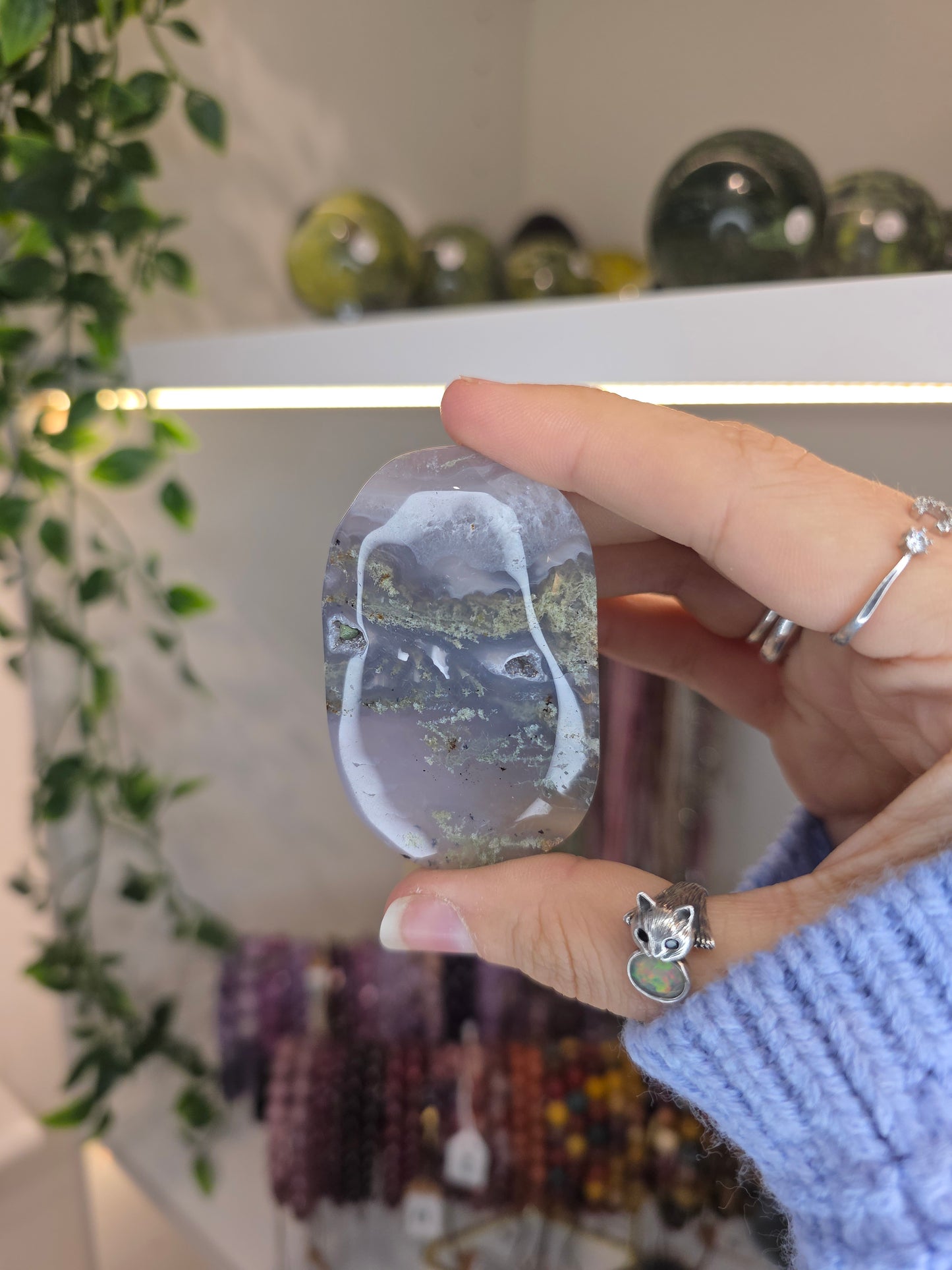 Moss Agate Palm Stones