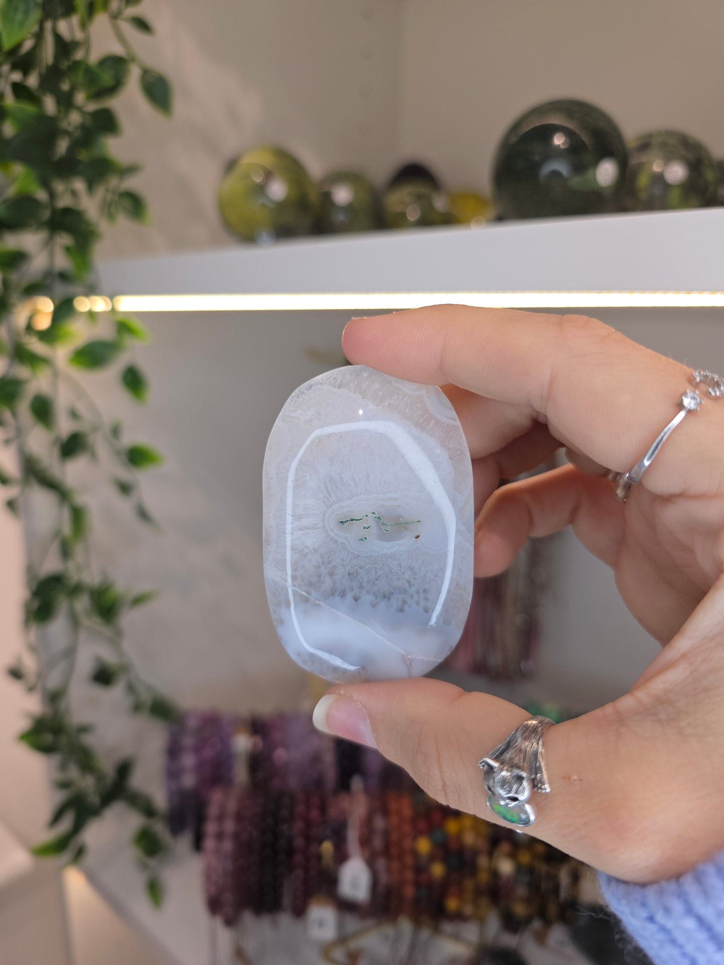 Moss Agate Palm Stones