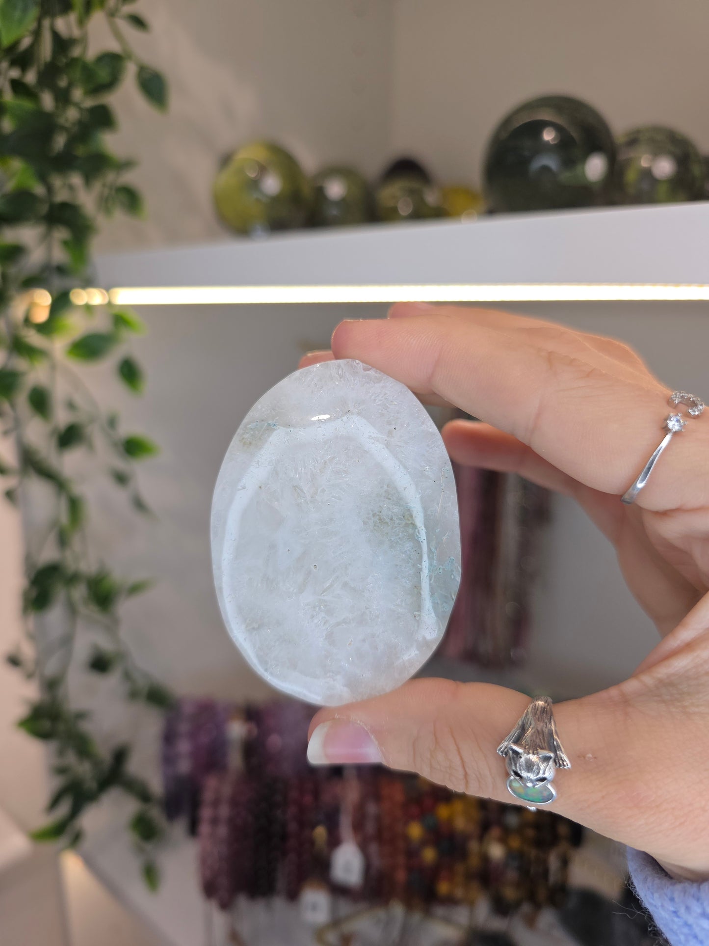 Moss Agate Palm Stones