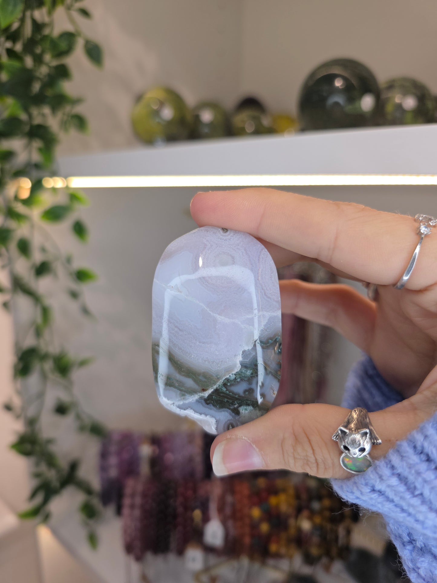 Moss Agate Palm Stones