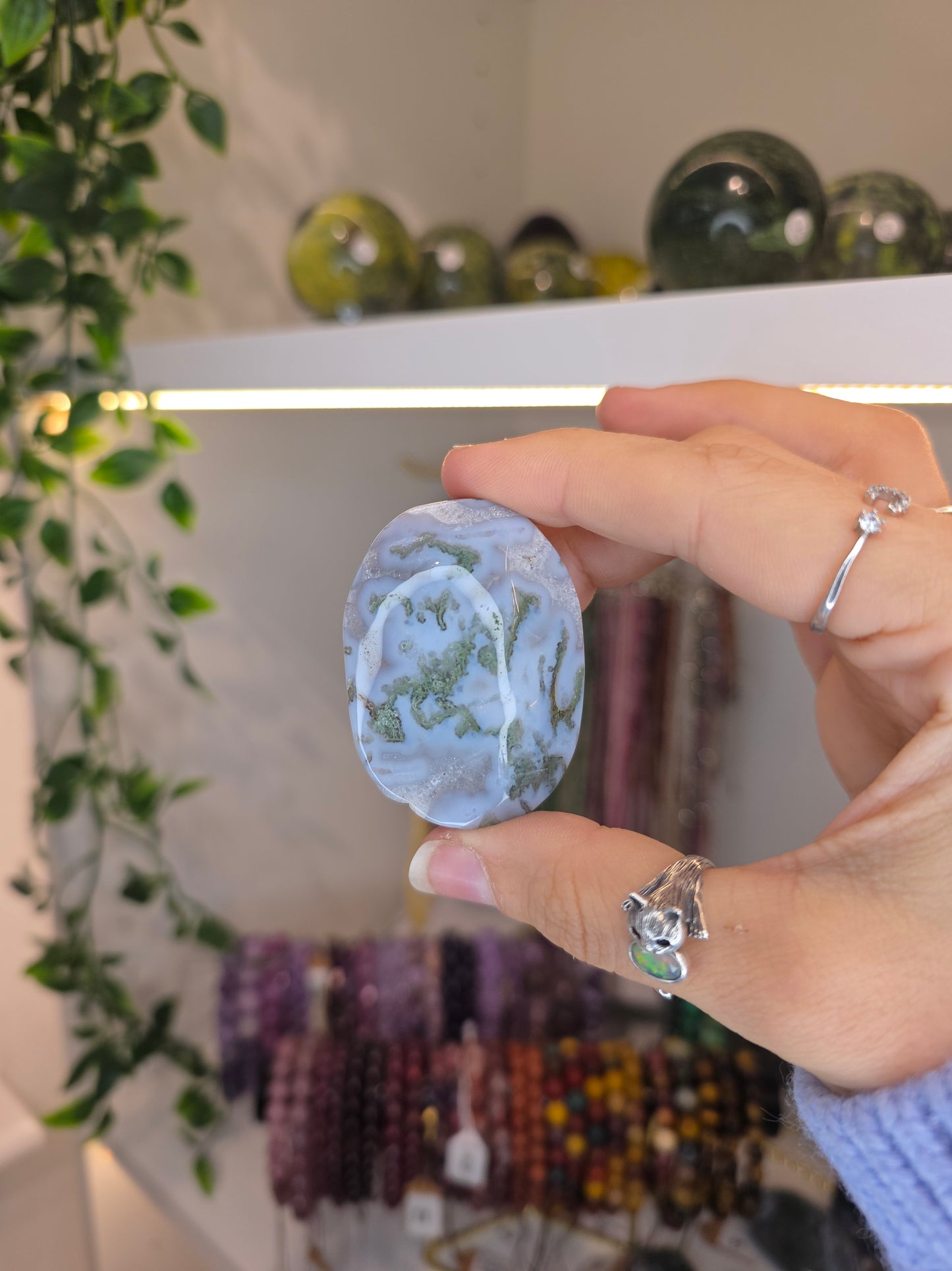 Moss Agate Palm Stones