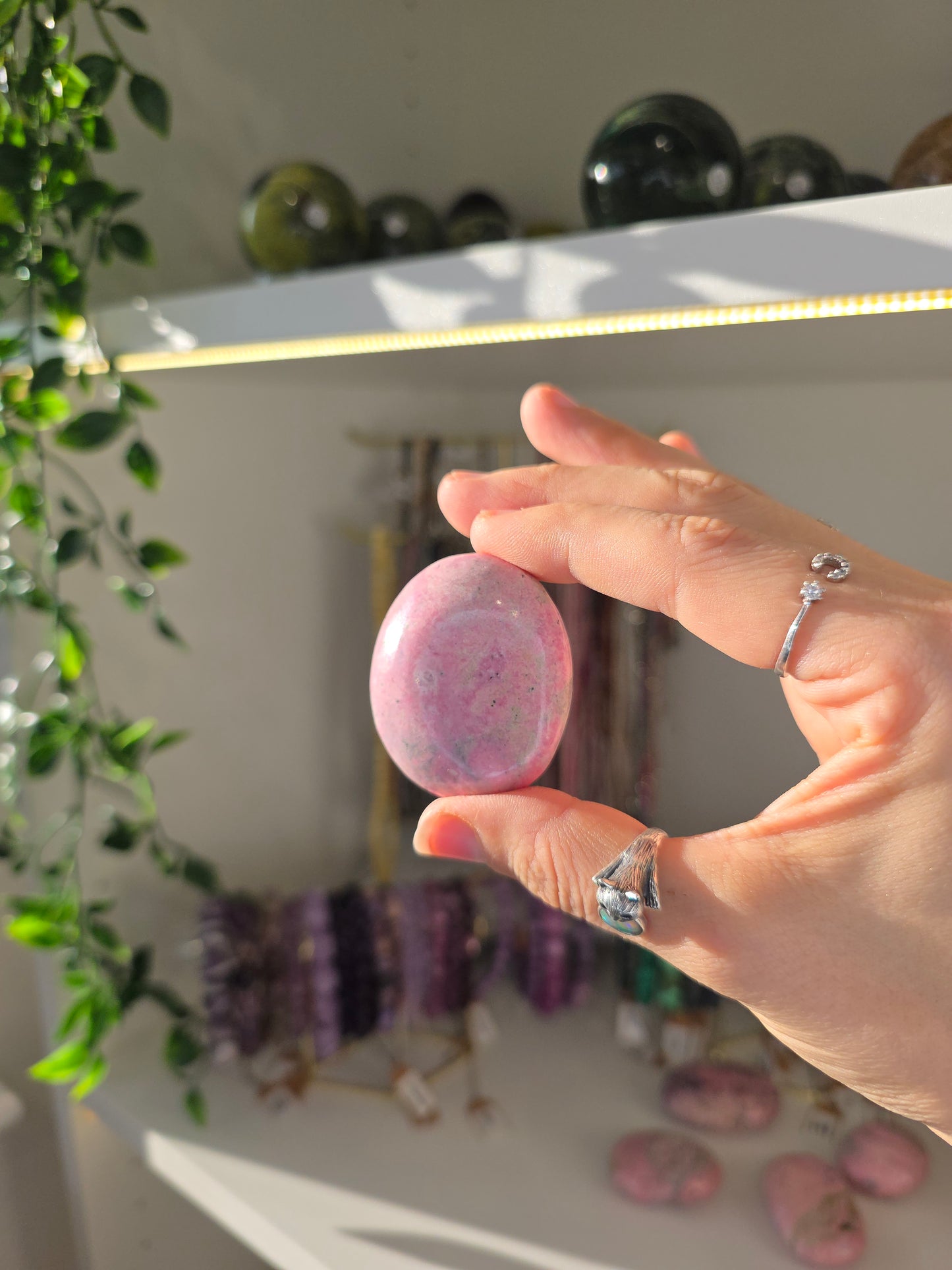 Peruvian Rhodonite Palms