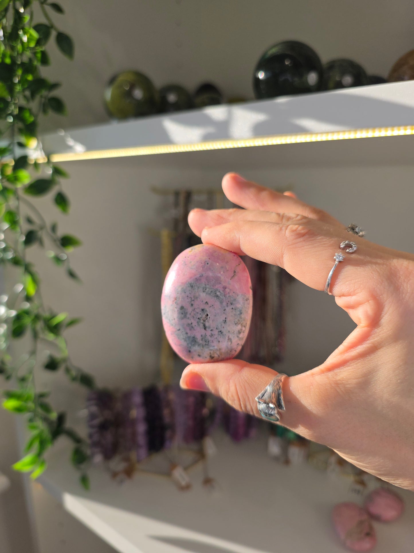 Peruvian Rhodonite Palms
