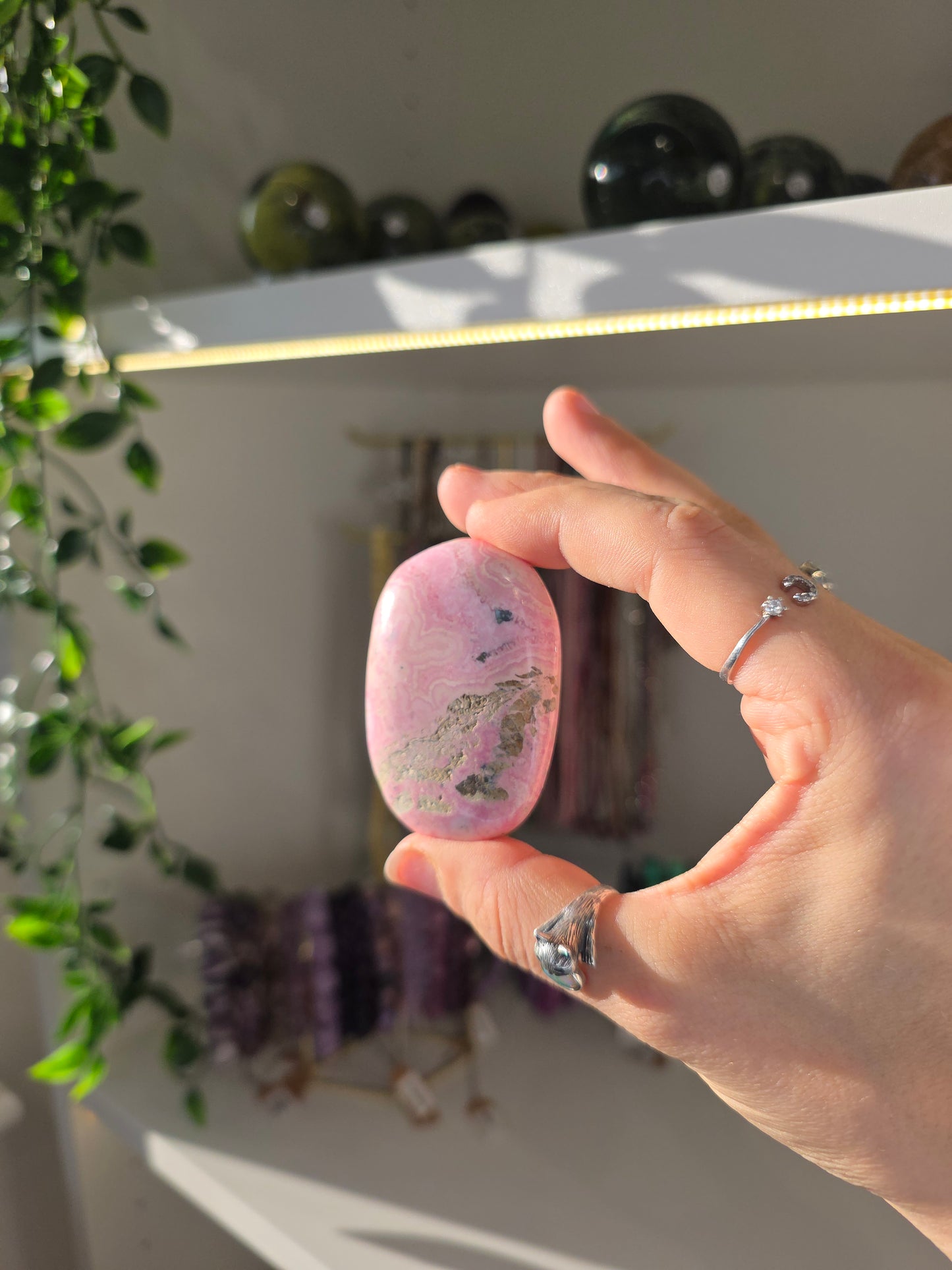 Peruvian Rhodonite Palms
