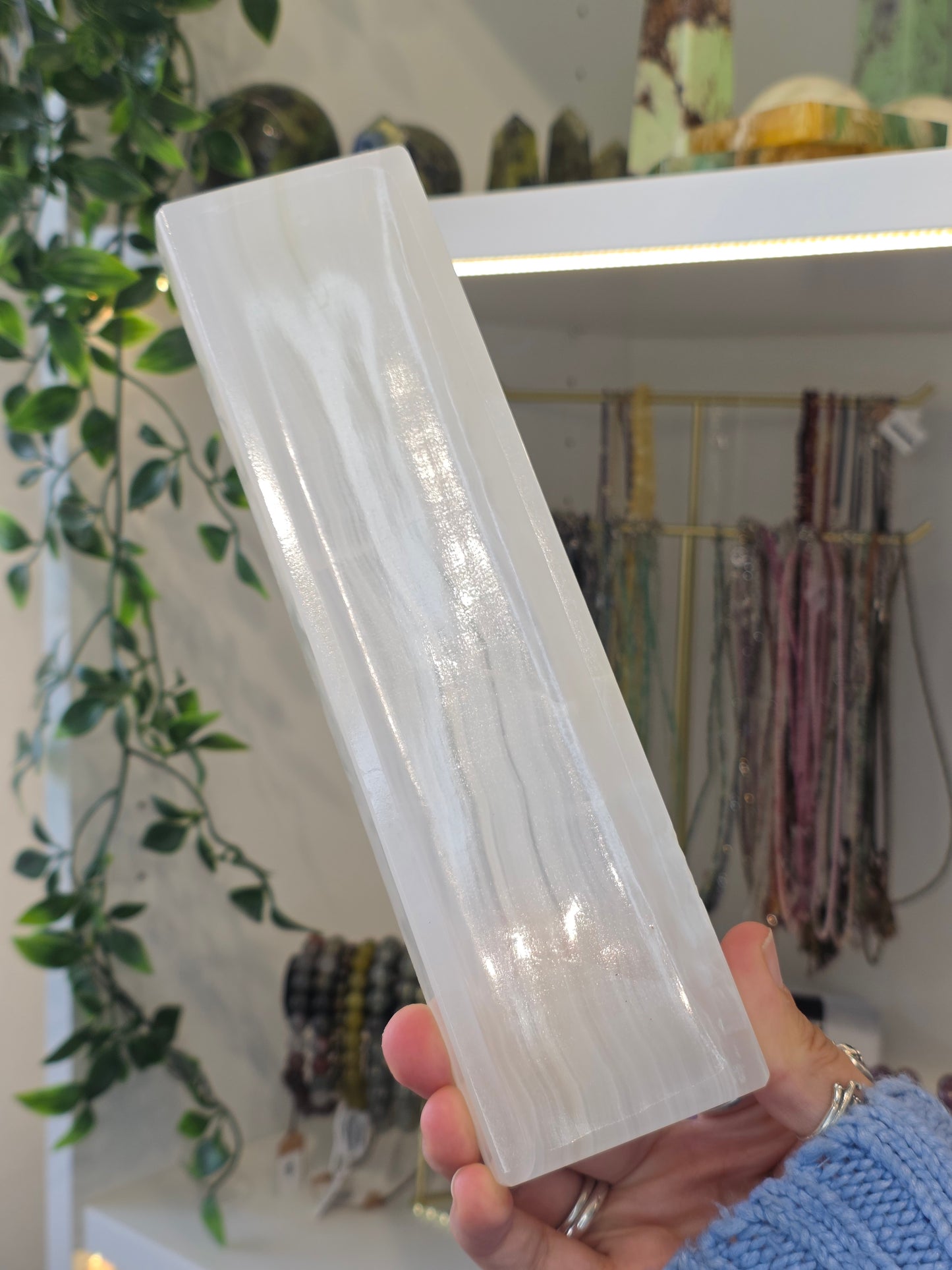 Mexican Onyx Incense Tray - White Banded Calcite - C