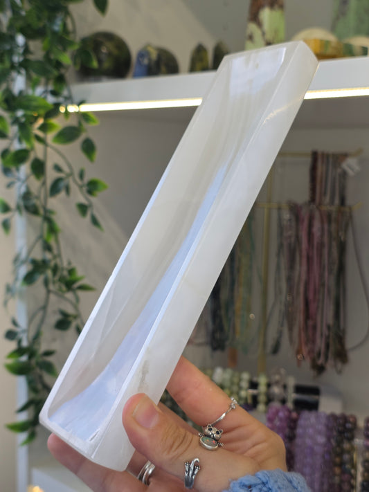 Mexican Onyx Incense Tray - White Banded Calcite - C