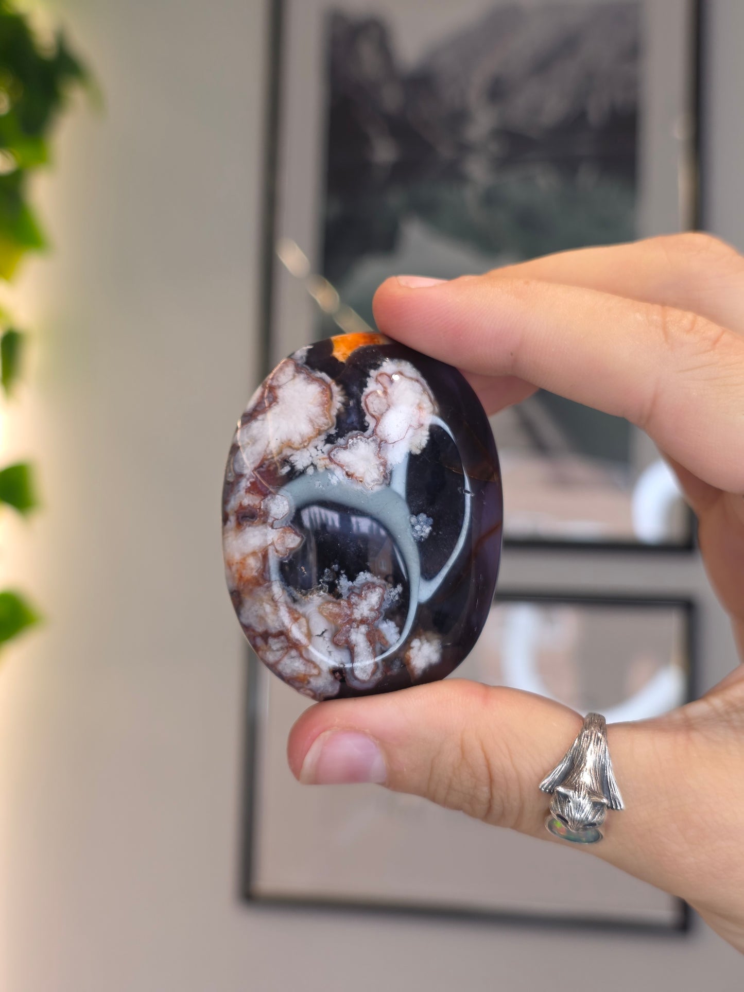 Blue Flower Agate Palm Stones