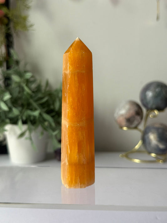 Orange Calcite Tower B - MAS0675