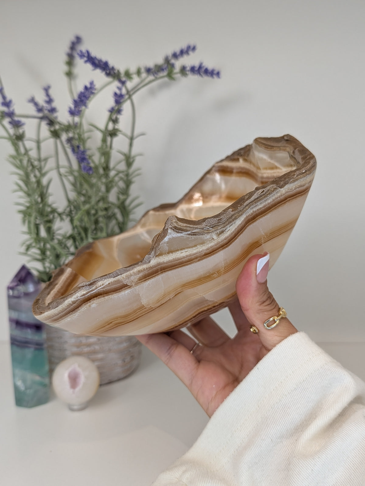 Hand Crafted Banded Honey Onyx Calcite Bowl from Mexico