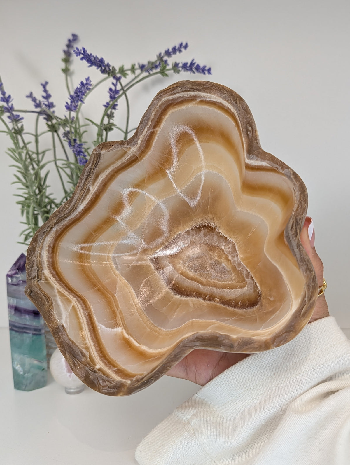 Hand Crafted Banded Honey Onyx Calcite Bowl from Mexico