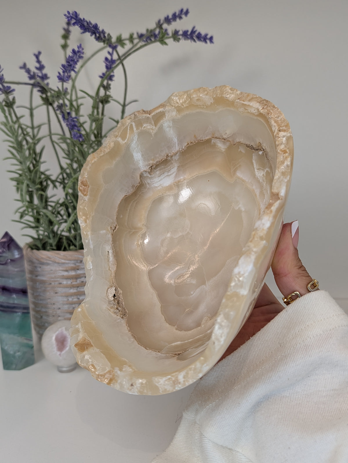 Hand Crafted Banded Honey Onyx Calcite Bowl from Mexico