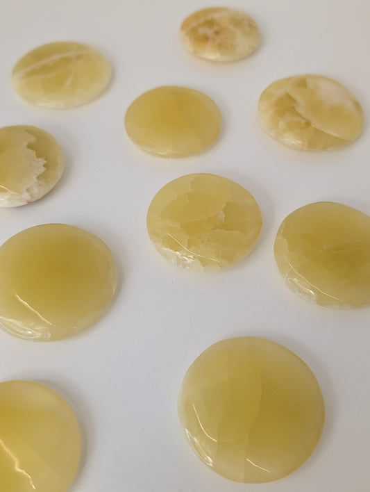 Intuitively Chosen Pakistan Lemon Calcite Round Flat Palm Stones