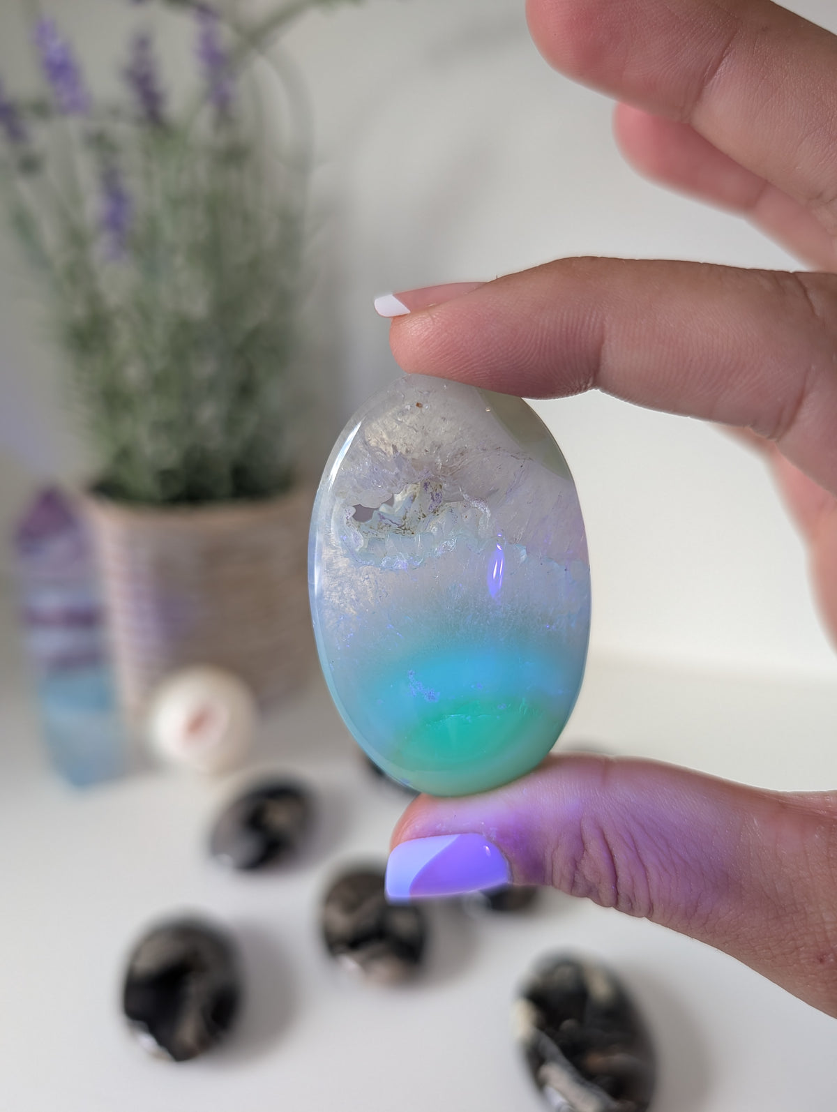 Volcano Agate Palm Stones - UV Reactive