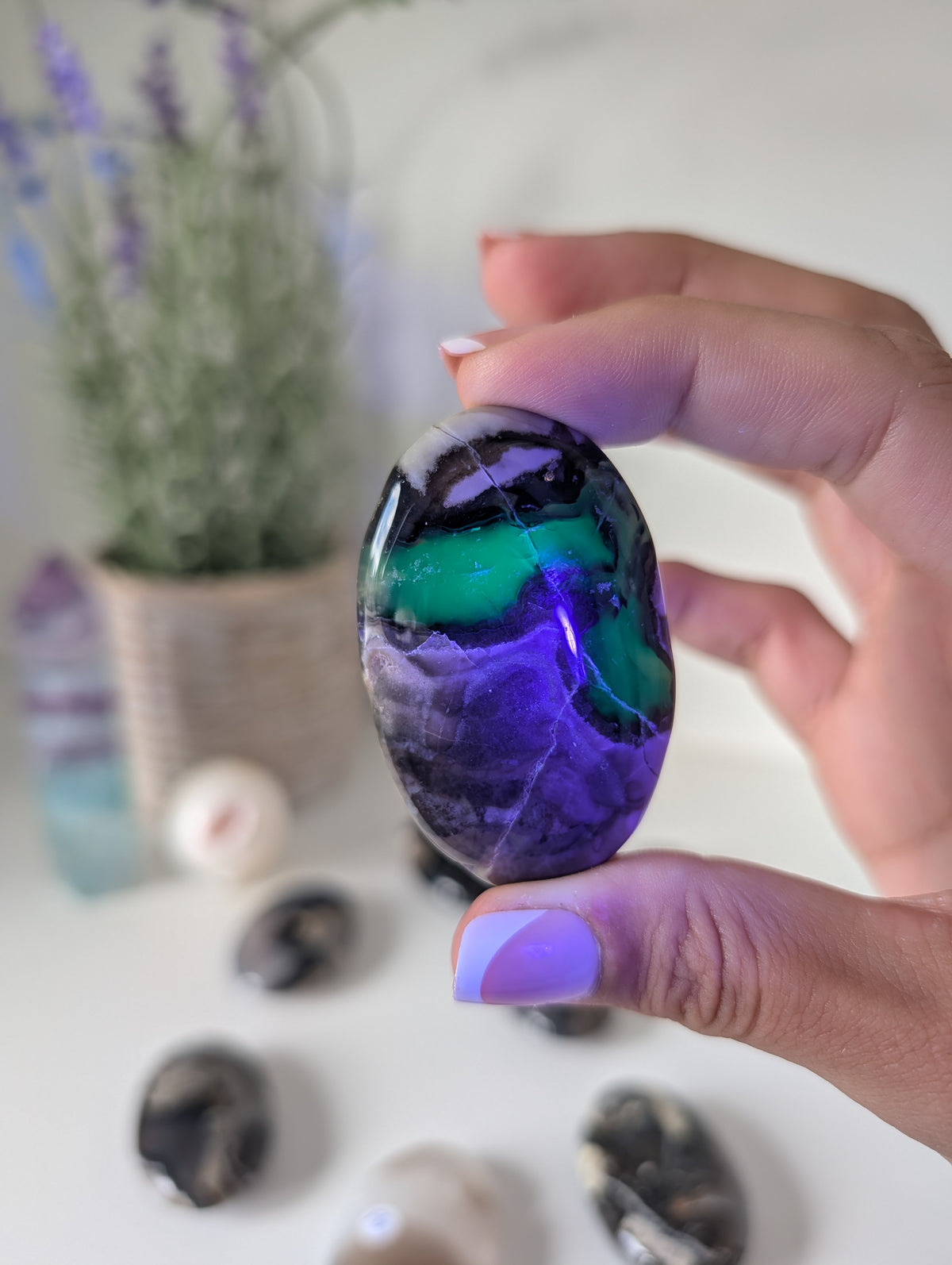 Volcano Agate Palm Stones - UV Reactive