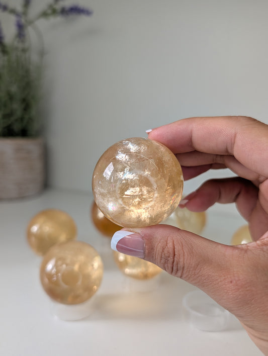 Honey Optical Calcite Spheres from Mexico