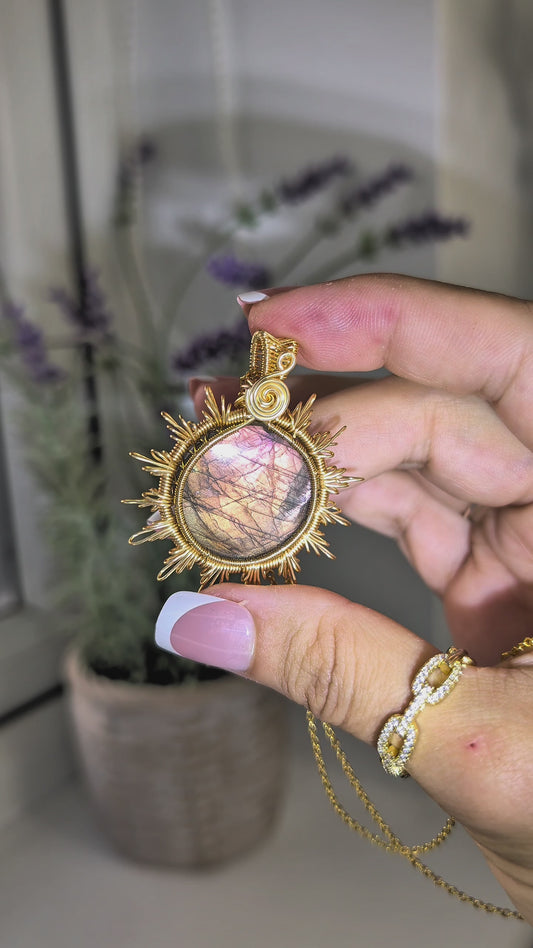 Hand Woven Gold Labradorite Sun Necklace with S925 Silver Chain -  Gold Flash