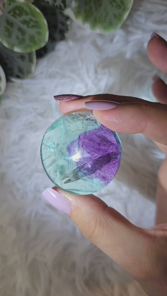 Round Fluorite Palm Z - MAS1074