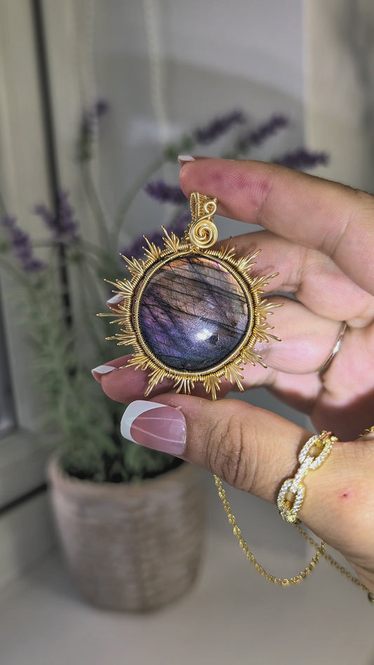 Hand Woven Gold Labradorite Sun Necklace with S925 Silver Chain -  Sunset Flash