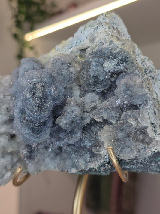 Amethyst Flower B on Stand