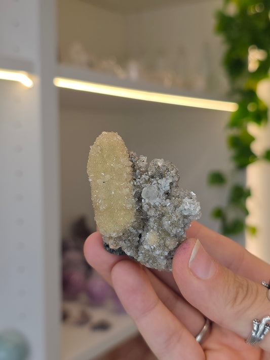 Sugary Dogtooth Calcite with Heulandite and Stilbite from Madhya Pradesh, India - D18