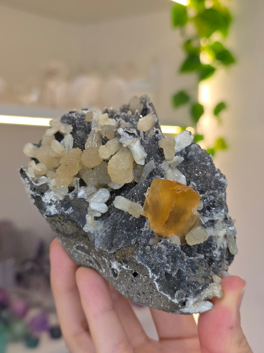 Honey Calcite on Black Chalcedony with Stilbite (O) from Madhya Pradesh India