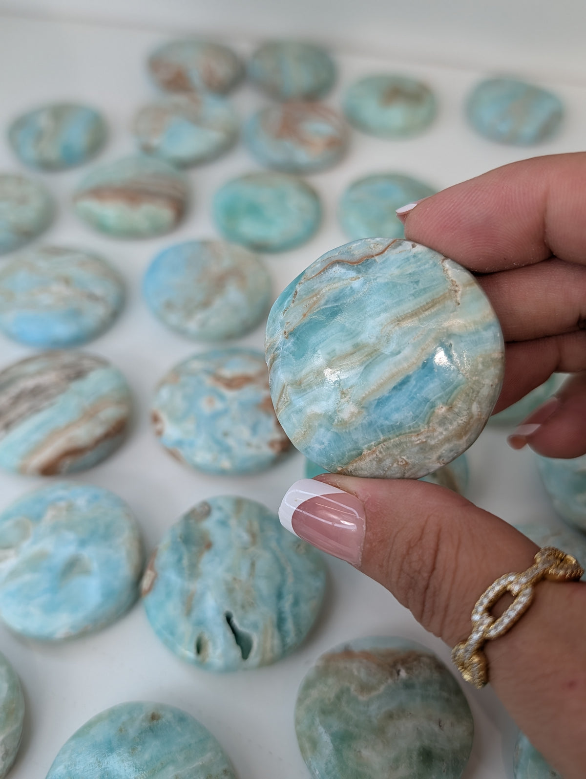 Intuitively Chosen Pakistan Caribbean Calcite Button Flat Stones
