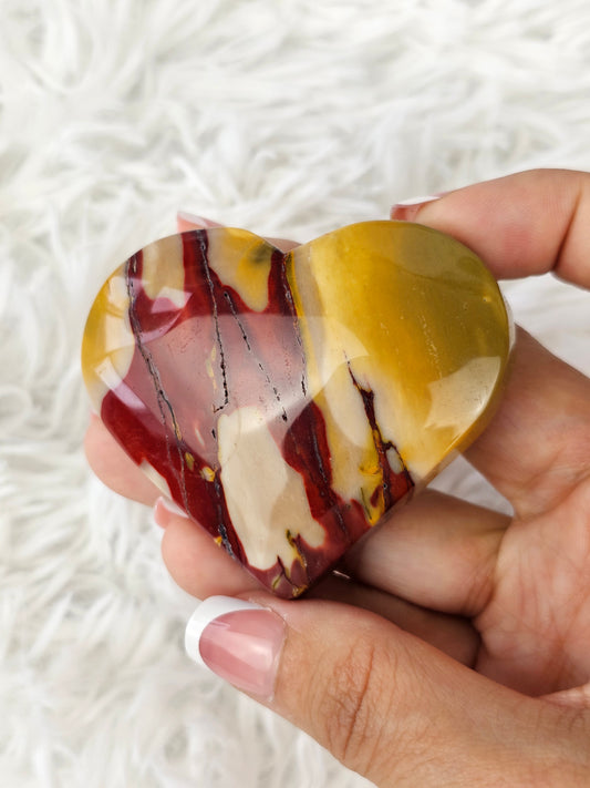 Mookaite Heart Stone - MAS0744