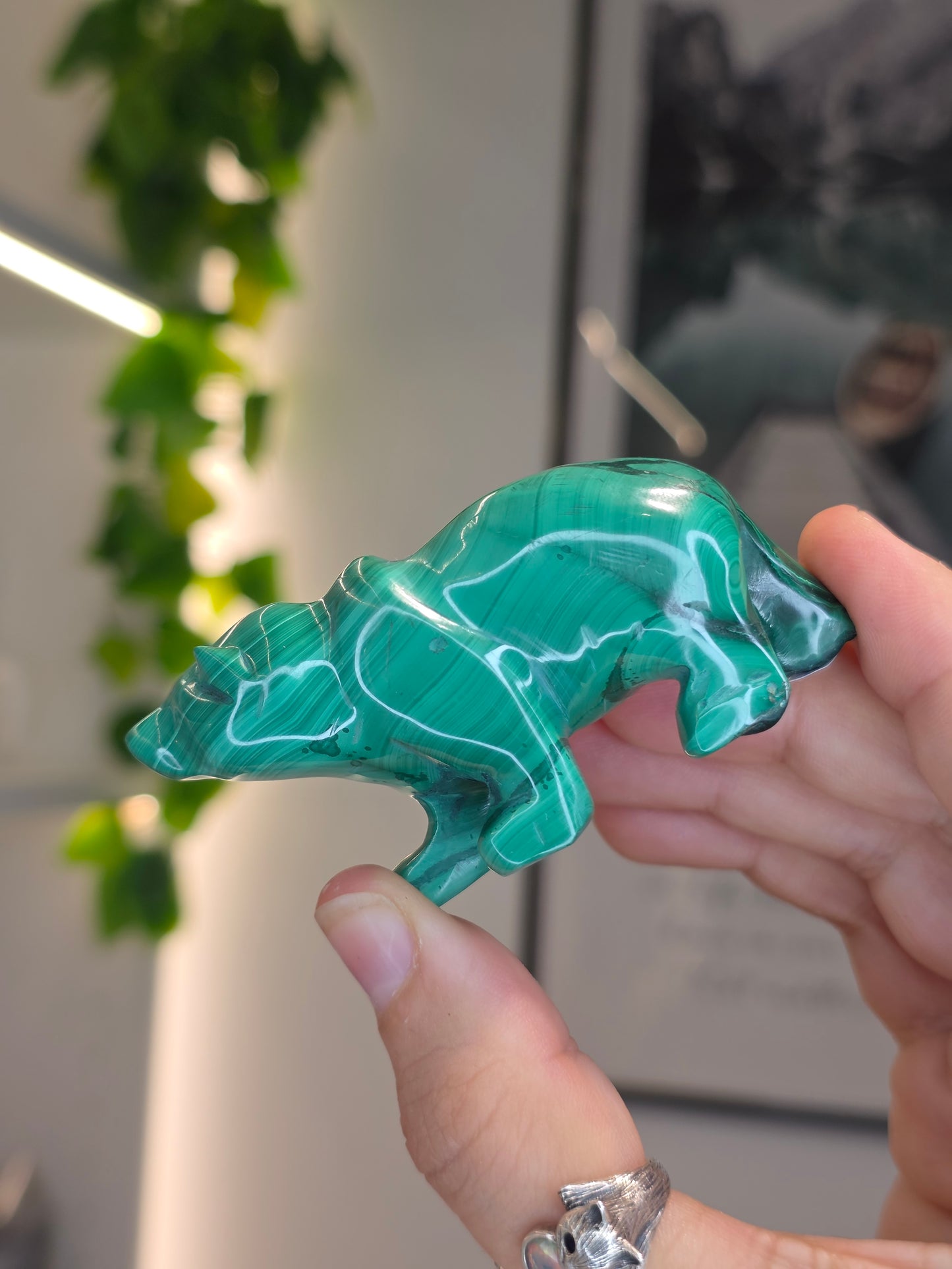 Malachite Bear Carving - K