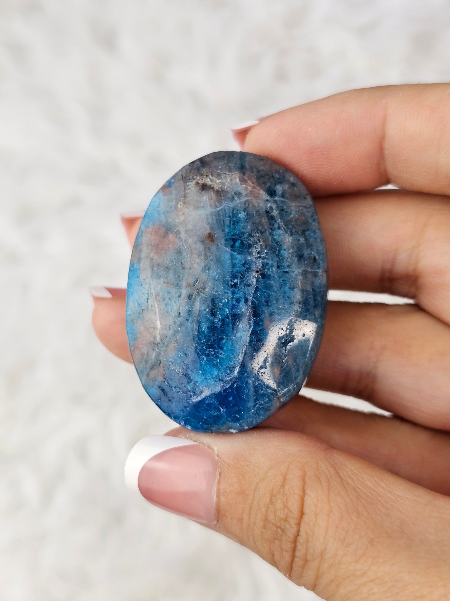 Apatite Palm Stone - MAS0785