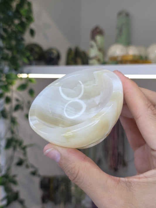 Small Round Mexican Onyx Bowl - Honey Calcite - B
