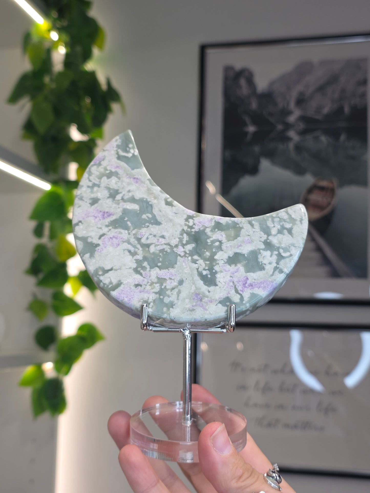 Peace Jade Moon with stand - C