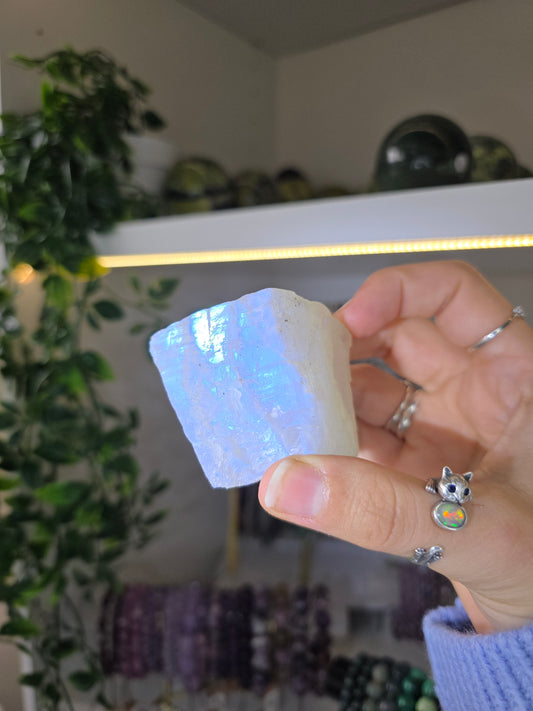 Raw White Moonstone with Blue Flash