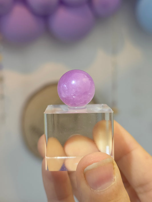 High Quality Kunzite Mini Spheres