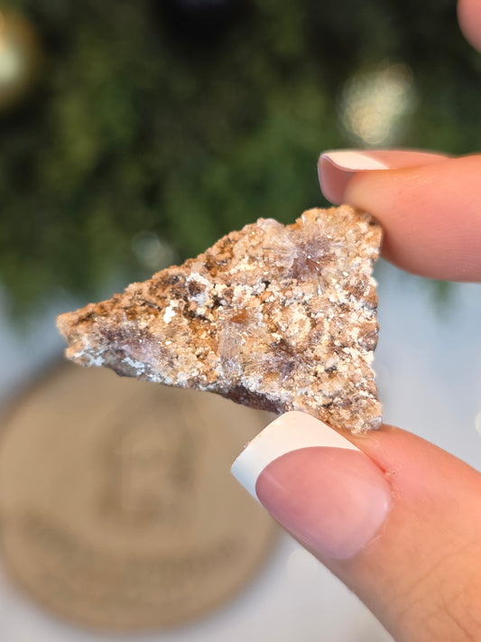 UV reactive Creedite from the Dachang Mine, Guizhou, China - MAS6125