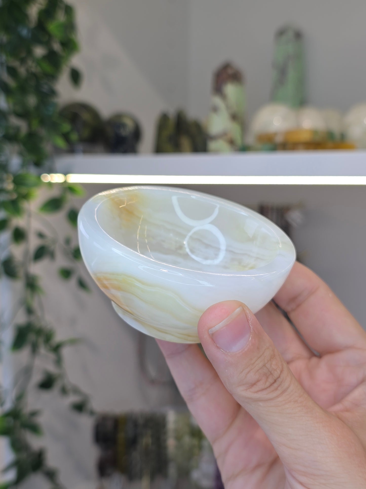 Small Round Mexican Onyx Bowl - Honey Calcite - E