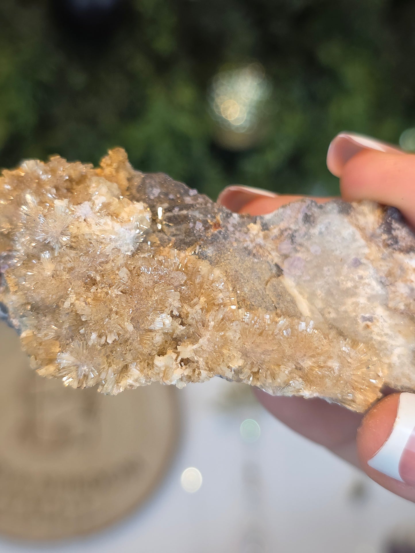 UV reactive Creedite from the Dachang Mine, Guizhou, China - MAS6121